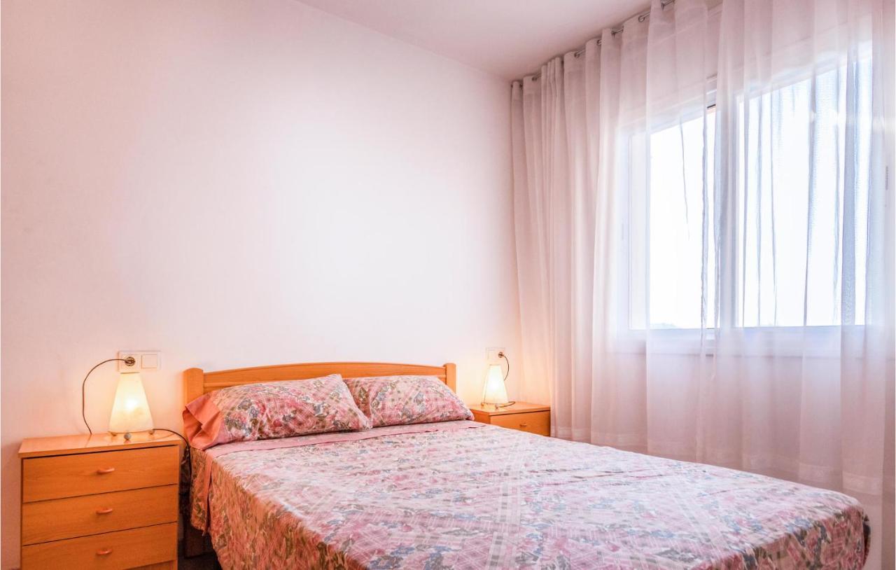 Awesome Apartment In Blanes Luaran gambar